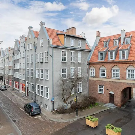 Zlote Lwy Ogarna Old Town By Renters * Danzig