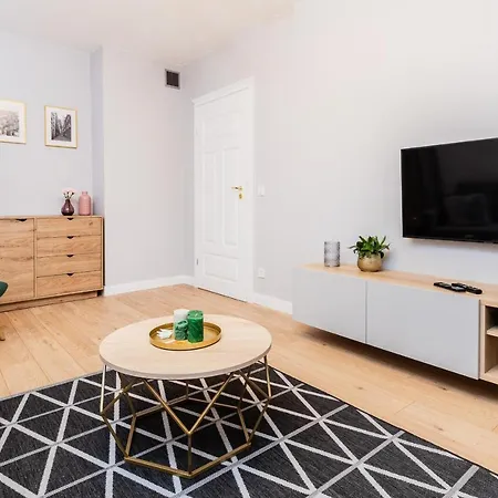 Zlote Lwy Ogarna Old Town By Renters * Danzig